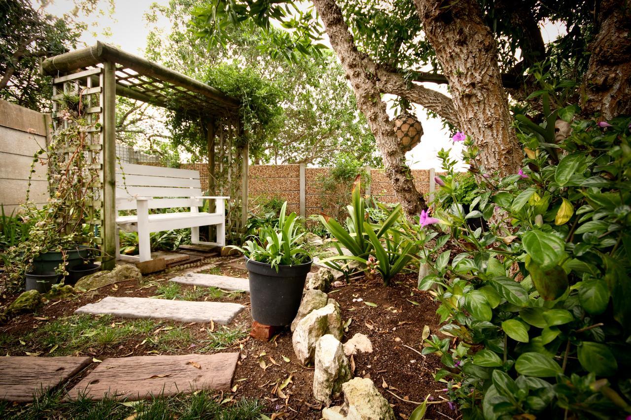 Rest Assured Stilbaai Apartment Exterior photo